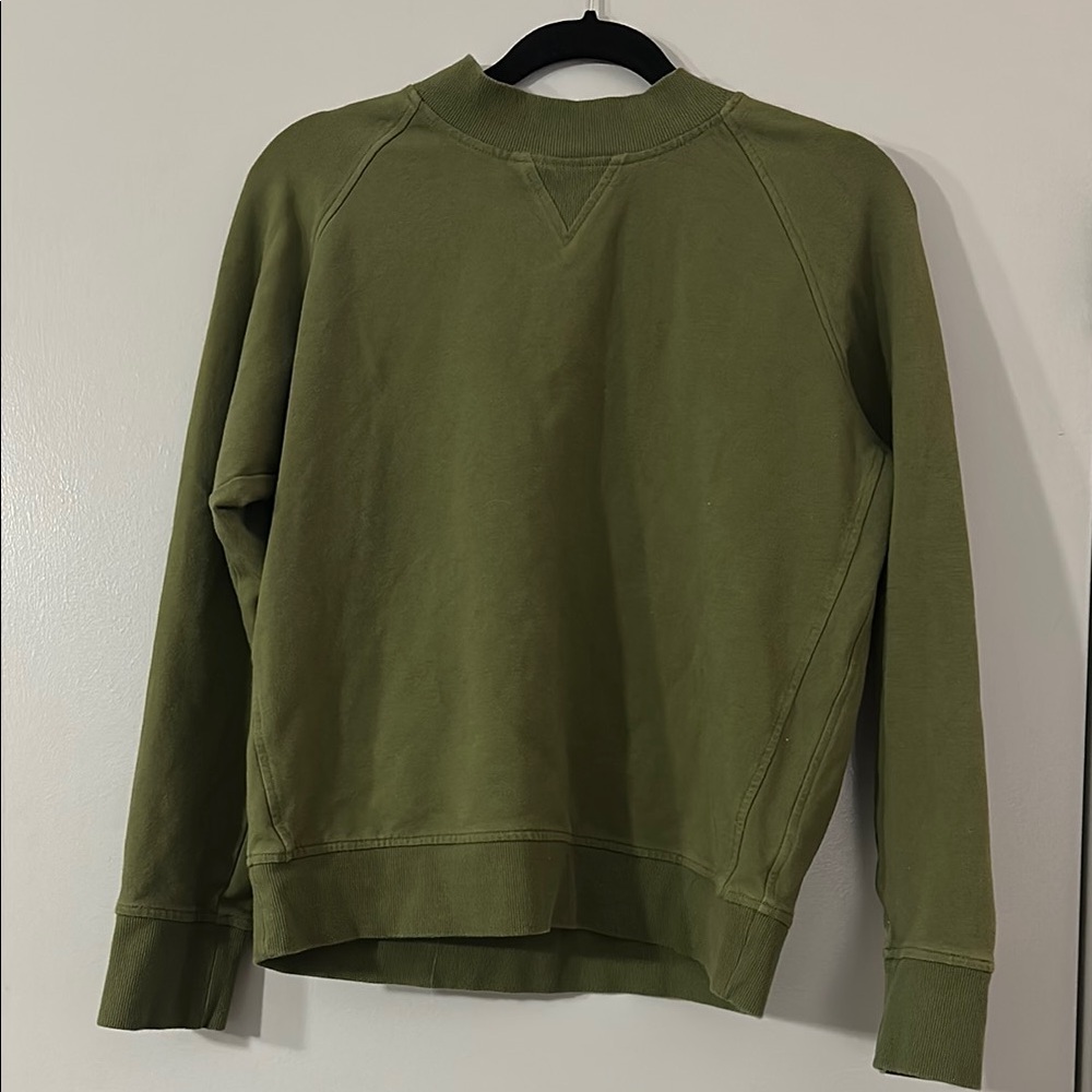 Olive Green Crewneck Sweater with Ribbed Cuffs